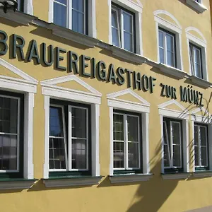 Hotel Brauereigasthof Zur Muenz Seit 1586, Guntzbourg